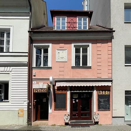 Hotel Penzion Portus Pressburg Exterior foto